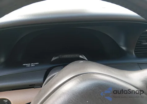 1995 Lincoln Continental from USA, damaged, VIN 1LNLM97V8SY681113